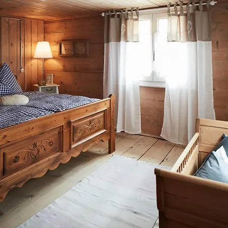 Nostalgie Chrämerhus Frühstückspension *