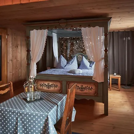 Nostalgie Chraemerhus Alojamento de Acomodação e Pequeno-almoço