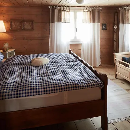 Nostalgie Chrämerhus Curaglia