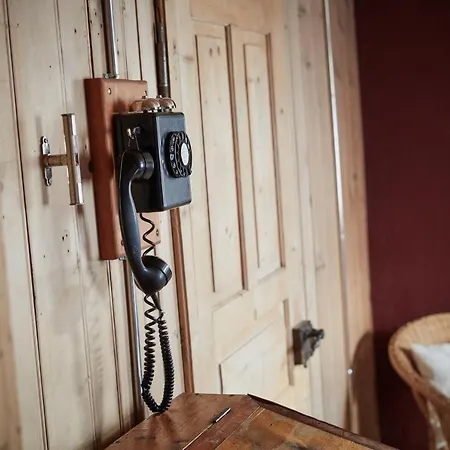 Alojamento de Acomodação e Pequeno-almoço Nostalgie Chraemerhus *