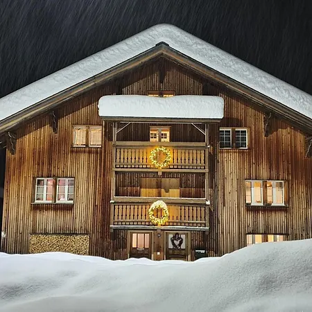 Bed & Breakfast Nostalgie Chraemerhus Curaglia