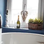 Nostalgie Chraemerhus Bed & Breakfast