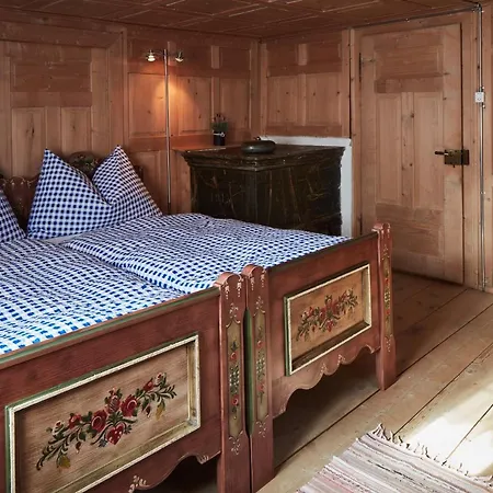 Nostalgie Chraemerhus לינה וארוחת בוקר